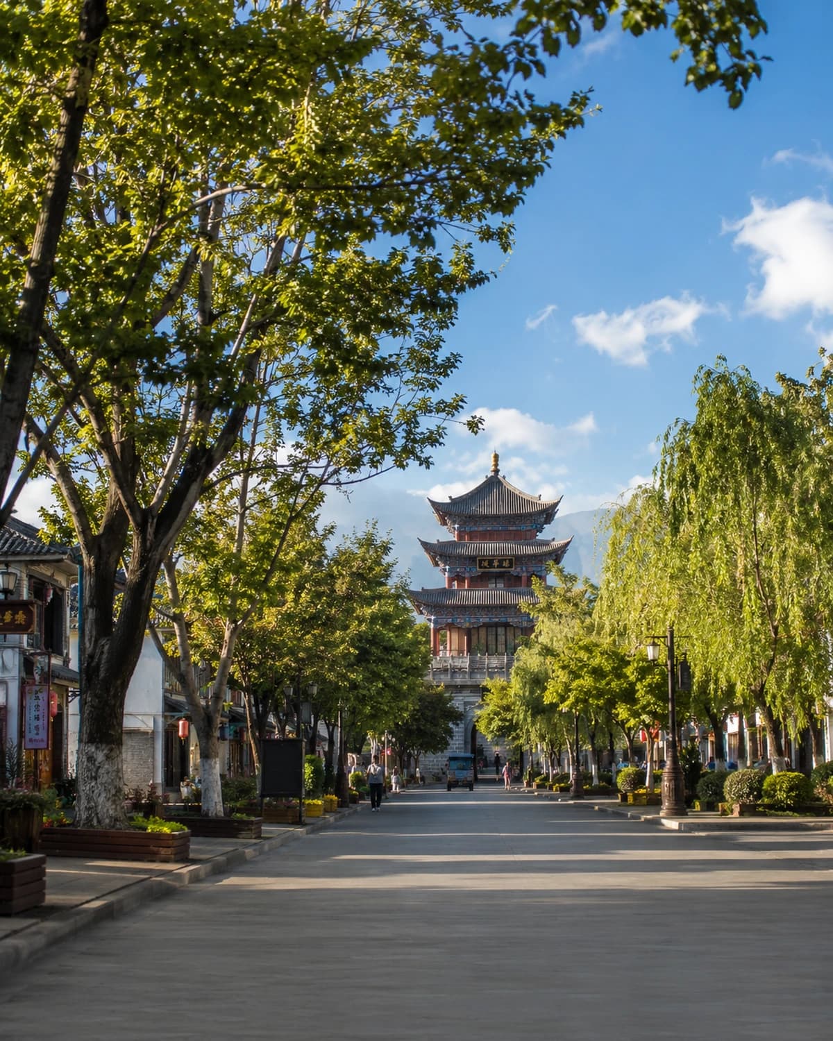 大理城市生活场景