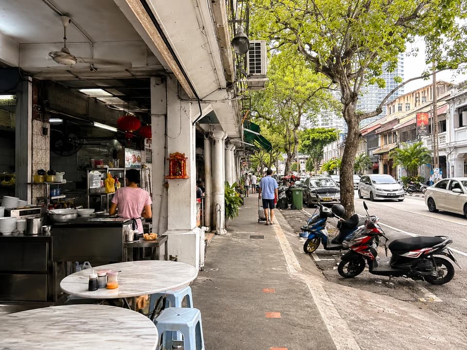 槟城清晨街区气氛